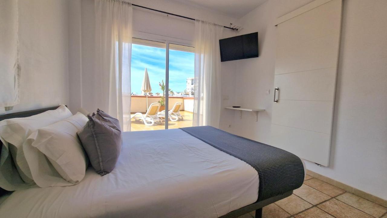 Apartamentos Latin Nerja Exterior foto