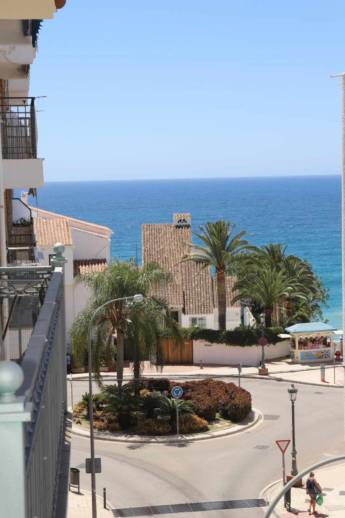 Apartamentos Latin Nerja Exterior foto