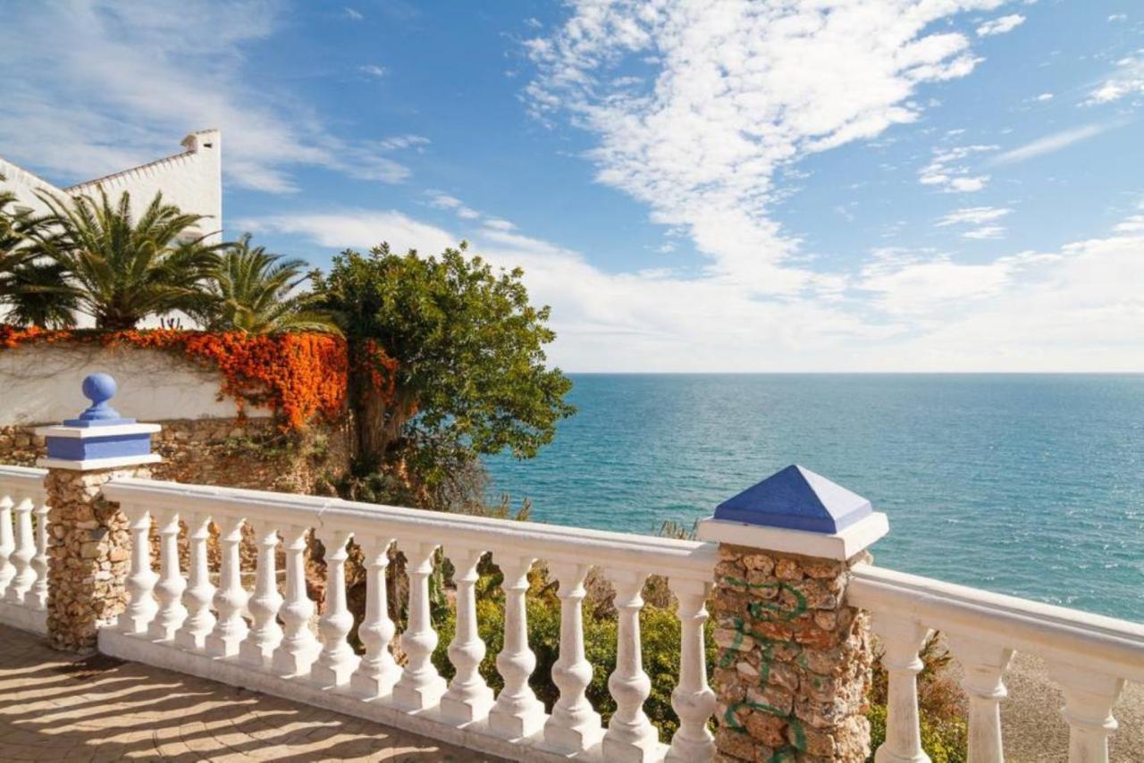 Apartamentos Latin Nerja Exterior foto